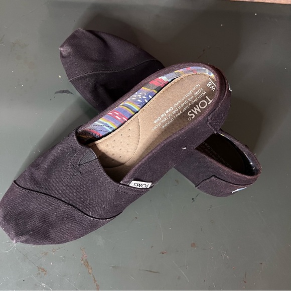 Toms slip on shoes - Picture 2 of 7
